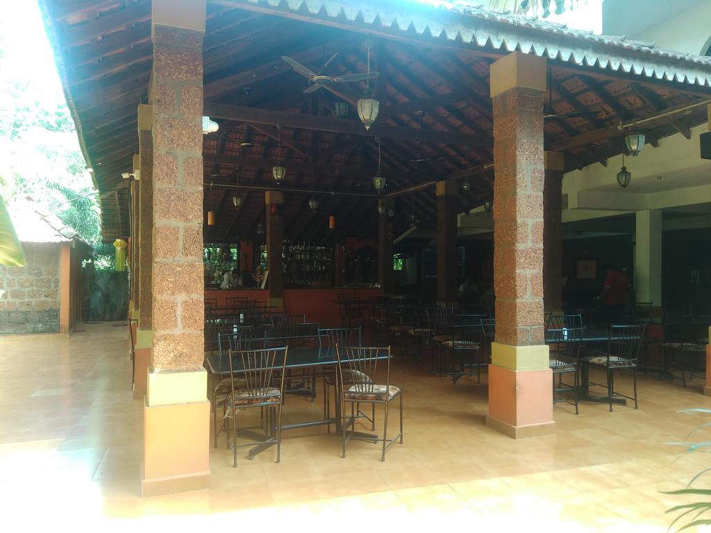 Red Lion Hotel Calangute Exterior foto